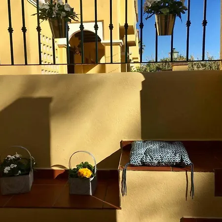 With One Bedroom In Estepona, With Pool Access And Furnished * Estepona